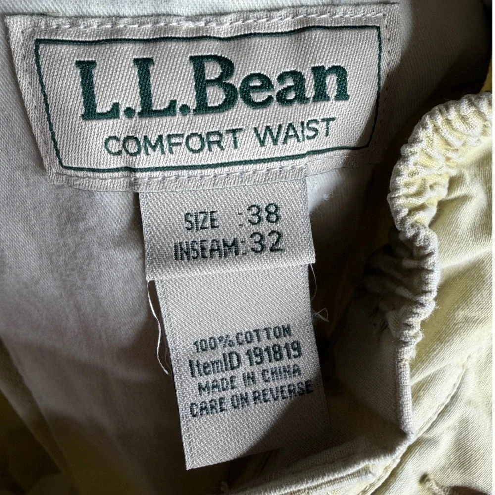 LL Bean Men's Comfort Waist Cargo Pants size 38X32 Khaki Tan‎